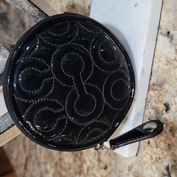 Coach EUC black Leather Pouch Coin Wallet Change Purse Accessory Case - Picture 3 of 4